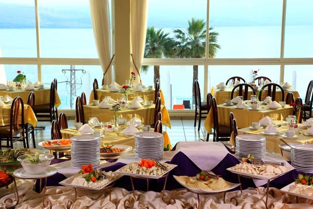 Golan Hotel Тиверіада Екстер'єр фото