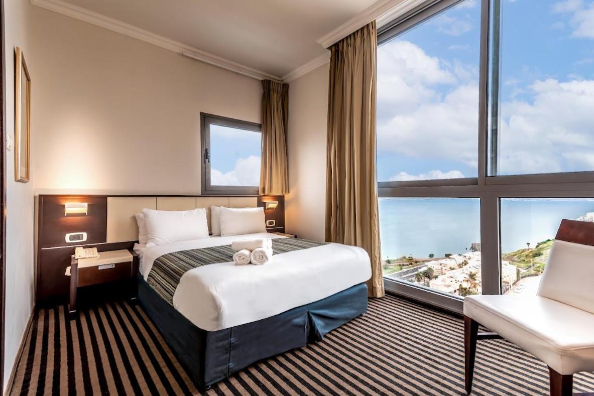 Golan Hotel Тиверіада Екстер'єр фото